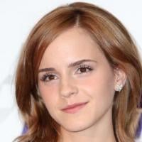 La douce Emma Watson métamorphosée en beauté garçonne... C'est stupéfiant !