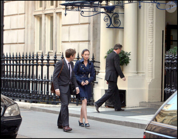 Emily Blunt et Ewan McGregor sur le tournage de Salmon Fishing in the Yemen à Londres le 18 août 2010