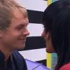 Thomas et Bastien partagent un baiser... Ça, pour une surprise...