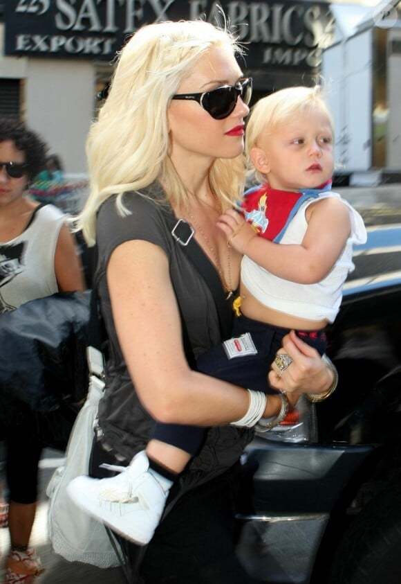 Gwen Stefani et son fils Zuma lors de la Fashion Week new-yorkaise, le 11 septembre 2010