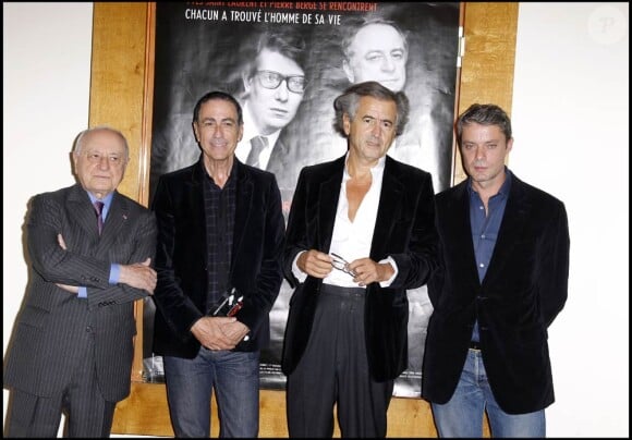 Pierre Bergé, Alain Chamfort, Bernard-Henri Levy et Pierre Thoretton, à l'occasion de l'avant-première de Yves Saint Laurent - Pierre Bergé : L'amour fou, qui s'est tenue au cinéma L'Arlequin, à Paris, le 20 septembre 2010.