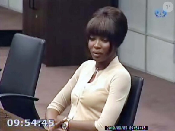 Naomi Campbell témoigne au procès Taylor à La Haye, le 5 août 2010