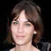 Alexa Chung se rendant au défilé Valentino à Paris, le 5 octobre 2010