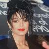 En 1991, Janet Jackson était une femme rock'n'roll et trashy ! Mais pour remplir ses soutiens-gorge sexy, elle devait... mettre le paquet ! 