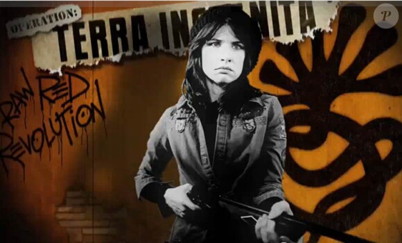 Juliette Lewis, un an après la sortie de son intense premier album solo, Terra Incognita, propose un clip fou qui s'inspire du film Fight Club...