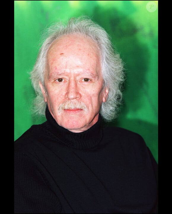 John Carpenter pose lors de la Mostra de Venise en septembre 2001