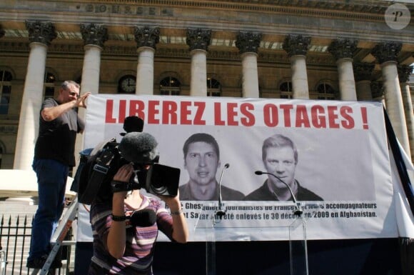 Hervé Ghesquière et Stéphane Taponier, retenus en otage depuis la fin décembre 2009