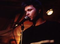 Découvrez Bertrand Cantat énergique et complice avec ses amis de Noir Désir !