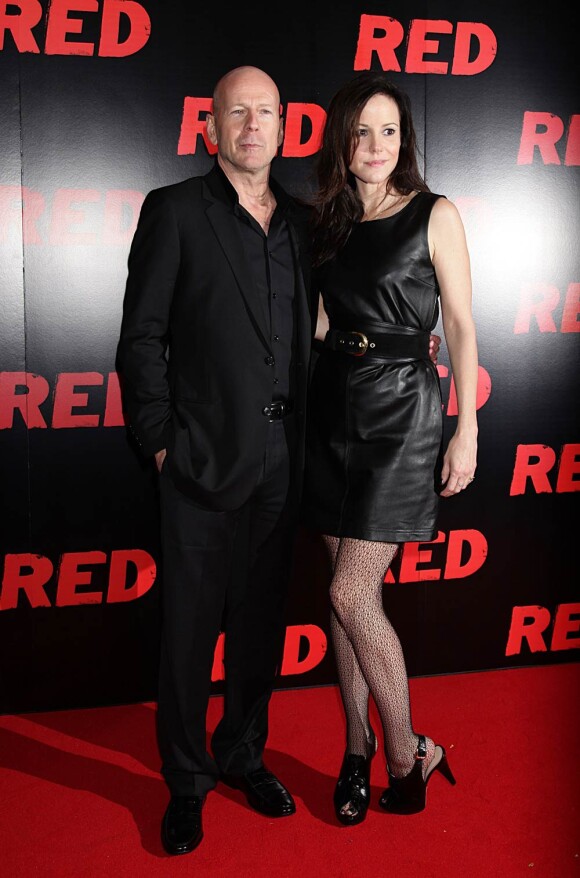 Bruce Willis et Mary-Louise Parker lors de la première du film RED à Londres, le 19 octobre 2010