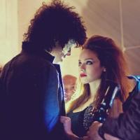 Julian Perretta passe la vitesse supérieure avec le torride "Stitch me up" !