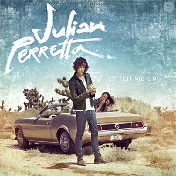 Julian Perretta signe la sensation pop de l'année 2010, avec l'album Stitch me up