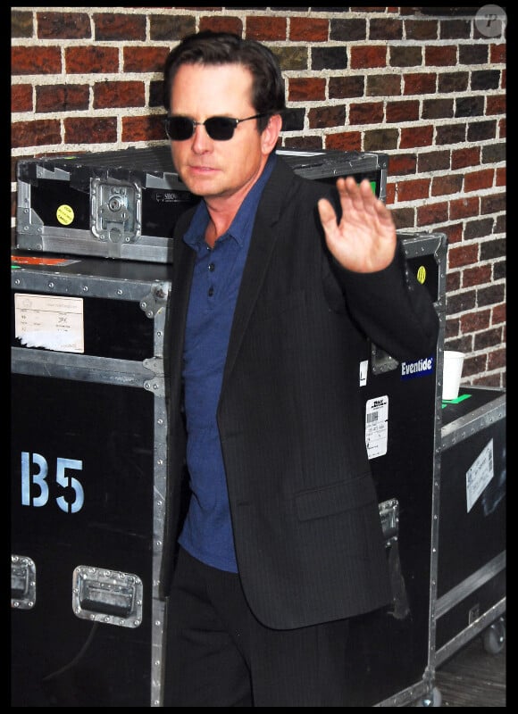 Michael J. Fox arrive chez Letterman pour les 25 ans de "Retour vers le futur" (25 octobre 2010)
