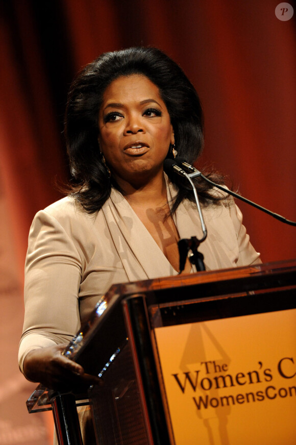 Oprah Winfrey lors de la conférence pour les femmes à Los Angeles le 26 octobre 2010