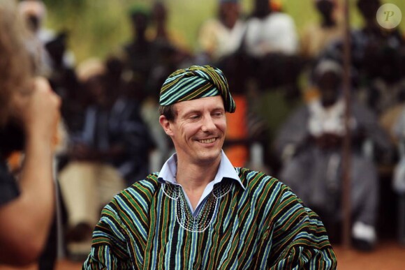 A partir du 17 octobre 2010, le prince Joachim a entamé une visite d'une dizaine de jours en Afrique pour le compte de Care International.
