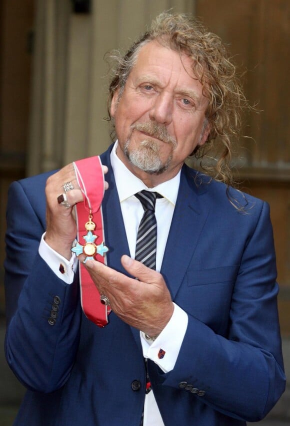 Le chanteur Robert Plant (Led Zeppelin) a eu l'occasion de rencontrer David Hallyday.