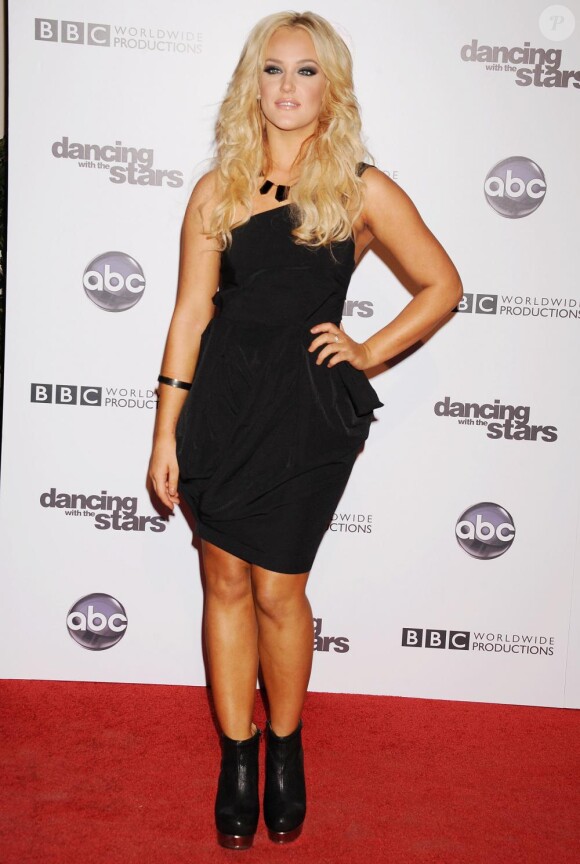 Lacey Schwimmer à la fête pour le 200e épisode de l'émission Dancing with the stars, à Los Angeles, le 1er novembre 2010