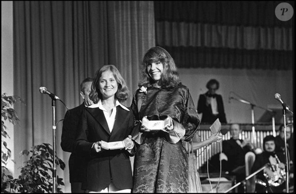 La comédienne Jill Clayburgh, qui souffrait depuis plus de 20 ans de leucémie lymphoïde chronique, est décédée le 5 novembre 2010... Photo : Cannes 1978, prix d'interprétation ex aequo avec Isabelle Huppert.