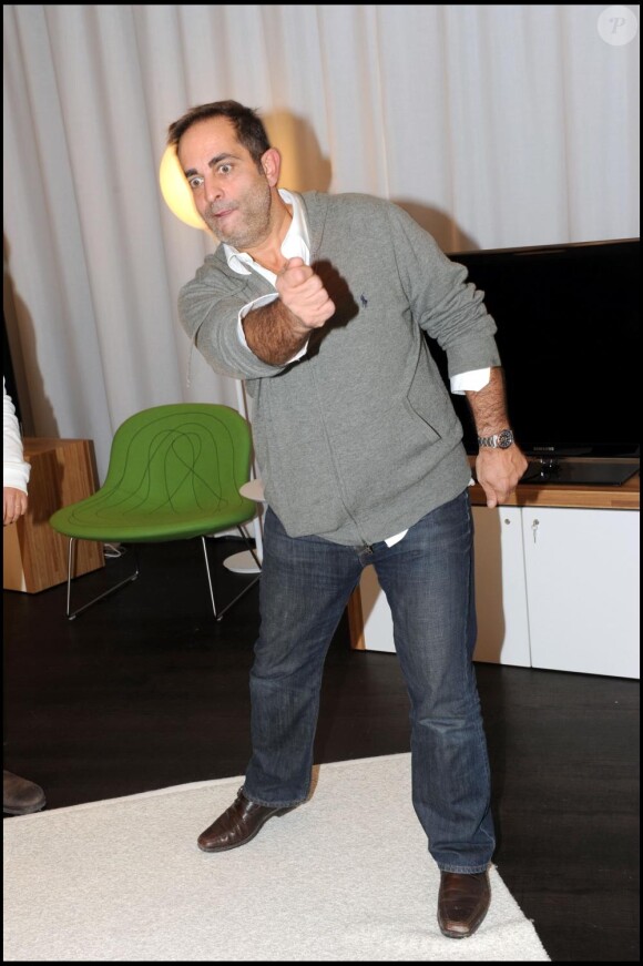 Laurent Fontaine à l'occasion du lancement de la nouvelle console Kinect pour X Box 360 chez Microsoft à Paris, le 9 novembre 2010
