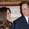 Le prince William et Kate Middleton se marieront en 2011. L'effervescence est déjà à son comble au Royaume-Uni, où le Premier ministre préconise un jour férié pour la noce, tandis qu'on aménage les débuts de la future princesse...