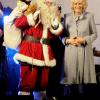Jeudi 18 novembre 2010, Camilla Parker Bowles procédait à l'inauguration des illuminations de Noël de la ville de Bath. Sa prestation fut... spectaculaire !