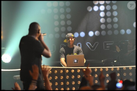 DJ Cut Killer fête les 10 ans de carrière du 113, au Bataclan le 21 novembre 2010