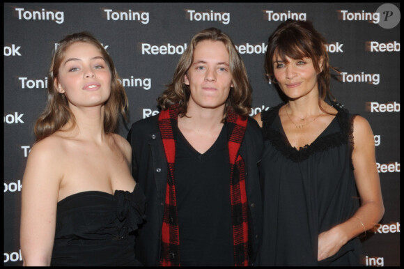 Marie-Ange Casta, Pierre Sarkozy et Helena Christensen lors de la soirée Reebok au Musée des arts décoratifs à Paris le 24/11/10