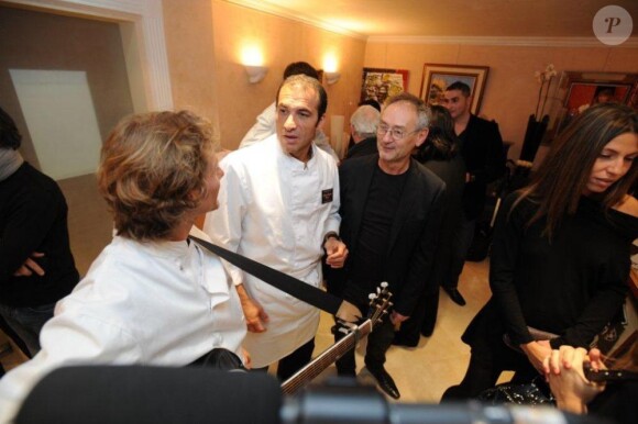 Christophe Pinna et Michael Jones lors de la 14ème édition de la soirée La toque et les Sportifs, avec le chef Philippe Da Silva aux Gorges de Pennafort à Callas dans le Var en novembre 2010