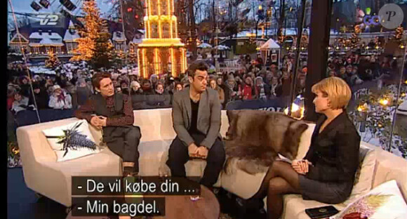 Robbie Williams a montré ses fesses durant une émission télévisée danoise pour 23 euros, le 2 décembre 2010, à Copenhague