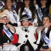 Geneviève de Fontenay a organisé une réception en compagnie de ses 25 Miss Nationale, habillées en tenues traditionnelles de leurs régions, sur un bâteau-mouche écolo, vendredi 3 décembre 2010, à Paris.