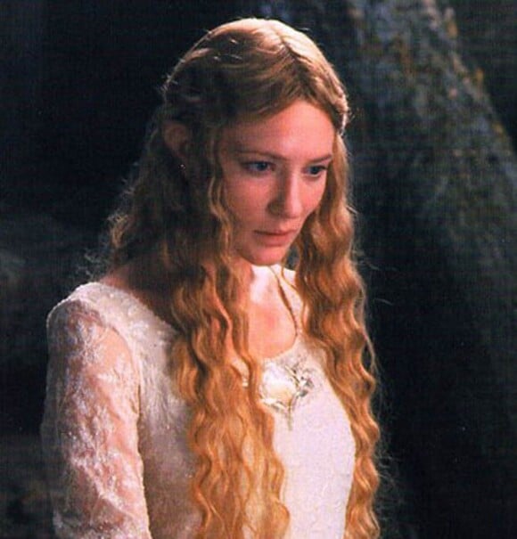 Cate Blanchett, ici dans le Seigneur des Anneaux, reprend son rôle dans Bilbo The Hobbit.