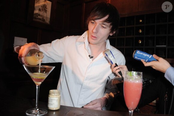 Romain Tischenko, vainqueur de Top Chef saison 1, a créé des  cocktails sans alcool à l'occasion du réveillon du nouvel an, dans le  cadre de sa lutte contre l'alcoolémie au volant en partenariat avec la  Prévention Routière.