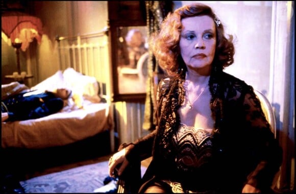 Jeanne Moreau dans Querelle de Rainer Werner Fassbinder, 1982