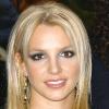 Britney Spears savait se maquiller et s'habiller en 2004.