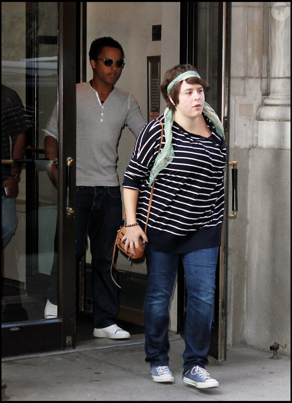 Connor et Isabella à la sortie de l'appartement de TomKat, à New York. 7/09/2010
