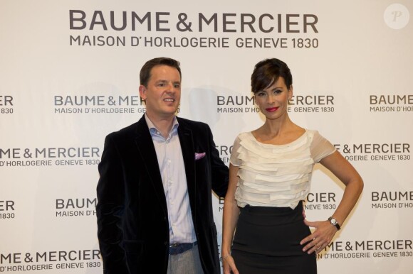 Alain Zimmermann et Mathilda May lors de la Garden Party Baume & Mercier à Genève
