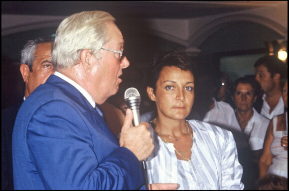 Jean-Marie Le Pen et Yann Piat en 1987