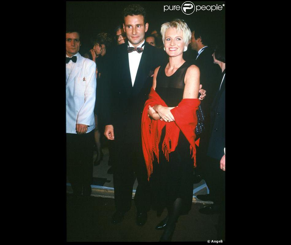 Alain laugier se fait allumer par sophie davant. Ci-dessus le couple le plus célèbre du paf : Sophie Davant ...