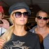 Paris Hilton et Cy Waits se rendent à l'aéroport de Sao Paulo pour regagner Los Angeles, vendredi 28 janvier.