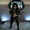 Pour son titre "The" Single, premier extrait de son album No Parano, la chanteuse Juliette a créé son propre télé-crochet, La France a vraiment trop trop de talent : complètement délirant... et pas si loin de la vérité !