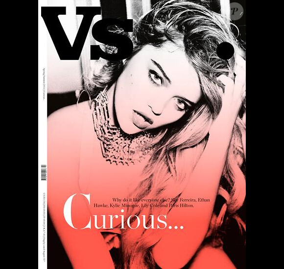 Sky Ferreira en couverture du magazine VS Magazine disponible la mi-février 2011.