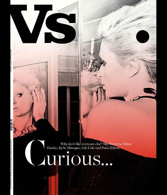 Paris Hilton en couverture du magazine VS Magazine disponible la mi-février 2011.