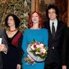 Matthew Weiner et sa femme Linda Brettier, Christina Hendricks et son compagnon Geoffrey Arend, et John Slattery et sa femme Talia Balsam, à l'Hôtel de Ville de Paris, le 8 février 2011.