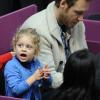 Jada, la fille de Kim Clijsters, et son papa Brian Lynch le vendredi 11 février 2011 lors de l'Open GDF Suez. La joueuse devient la première maman n°1 mondiale !