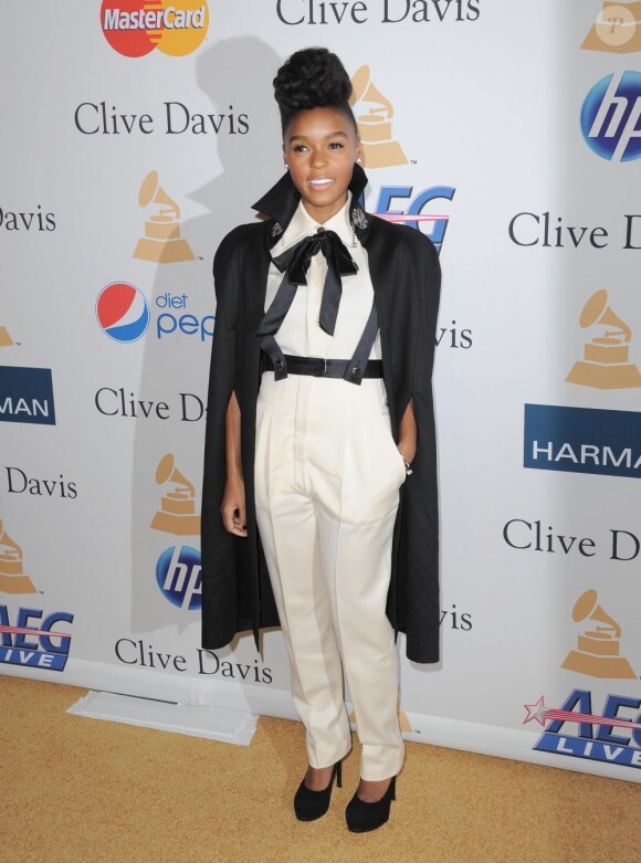 Janelle Monae était invitée à assister au dîner de gala organisé en marge  de la cérémonie des Grammy Awards 2011, samedi 12 février, au Beverly  Hilton Hotel de Los Angeles.