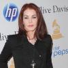 Priscilla Presley était invité à assister au dîner de gala organisé en marge  de la cérémonie des Grammy Awards 2011, samedi 12 février, au Beverly  Hilton Hotel de Los Angeles.