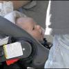 Orlando Bloom et son fils Flynn à Los Angeles le 13 février 2011