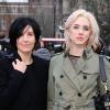Sharleen Spiteri et une amie arrivent au défilé Burberry Prorsum à la Fashion Week de Londres, le 21 février 2011.