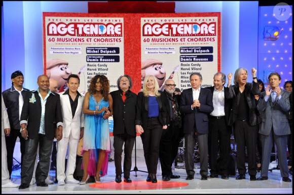 Drucker et tous ses invités à Vivement Dimanche pour une émission spéciale Âge tendre et têtes de bois (tourné le 23 février et diffusé le 27 février 2011)