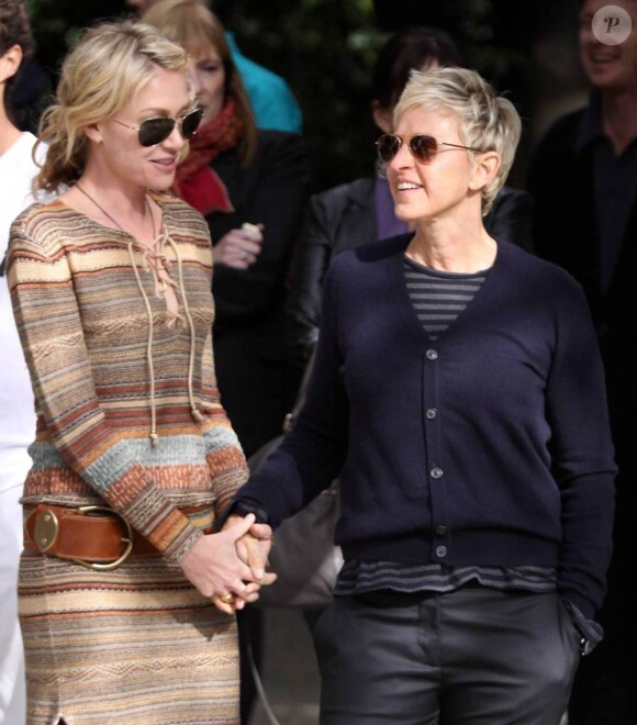 Ellen DeGeneres et Portia De Rossi à la sortie d'une soirée organisée...un après-midi dans une résidence privée de Beverly Hills le 26 février 2011