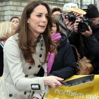 Kate Middleton: Admirez son lancer de crêpe, elle n'en finit plus de subjuguer !